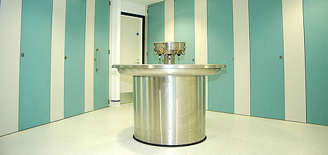 wash fountain school
